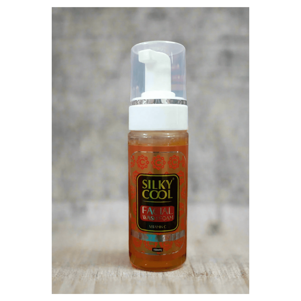SILKY COOL VITAMINE C FACIAL WASH FOAM 150ML