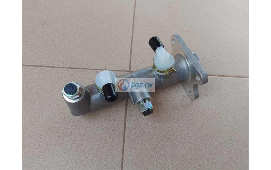 CYLINDER, BRAKE MASTER - TOYOTA COASTER