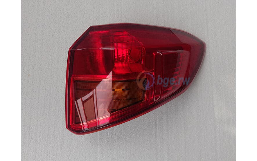 VITARA 15-18 TAIL LAMP RH(JF-JF)