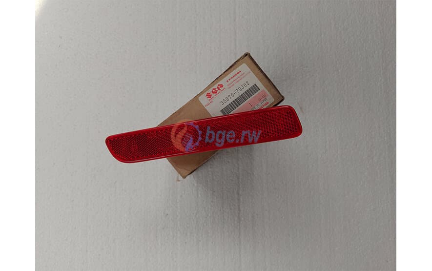 REFLECTOR ASSY LH