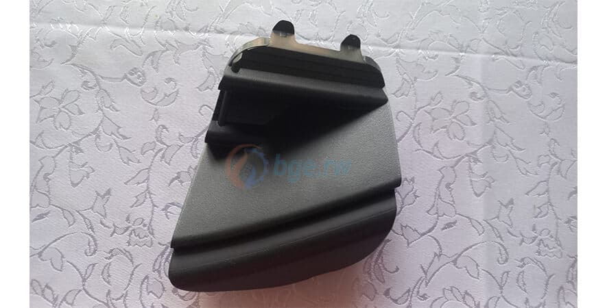 PLUG, BUMPER COVER ASSY