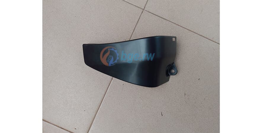 FLAP,MUD FRONT RH