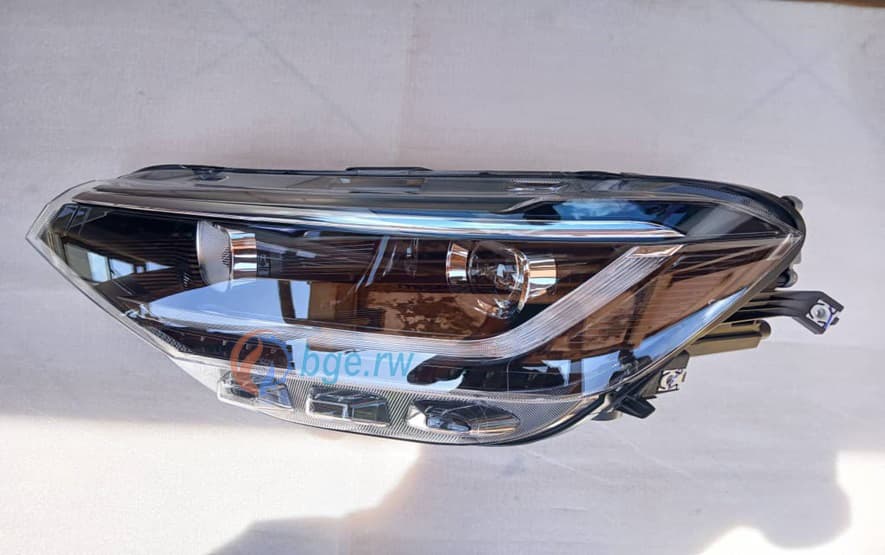 HEADLAMP LH VIRTUS