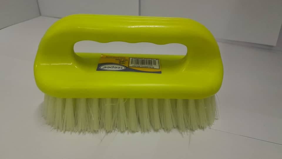 Hard Brush with handle