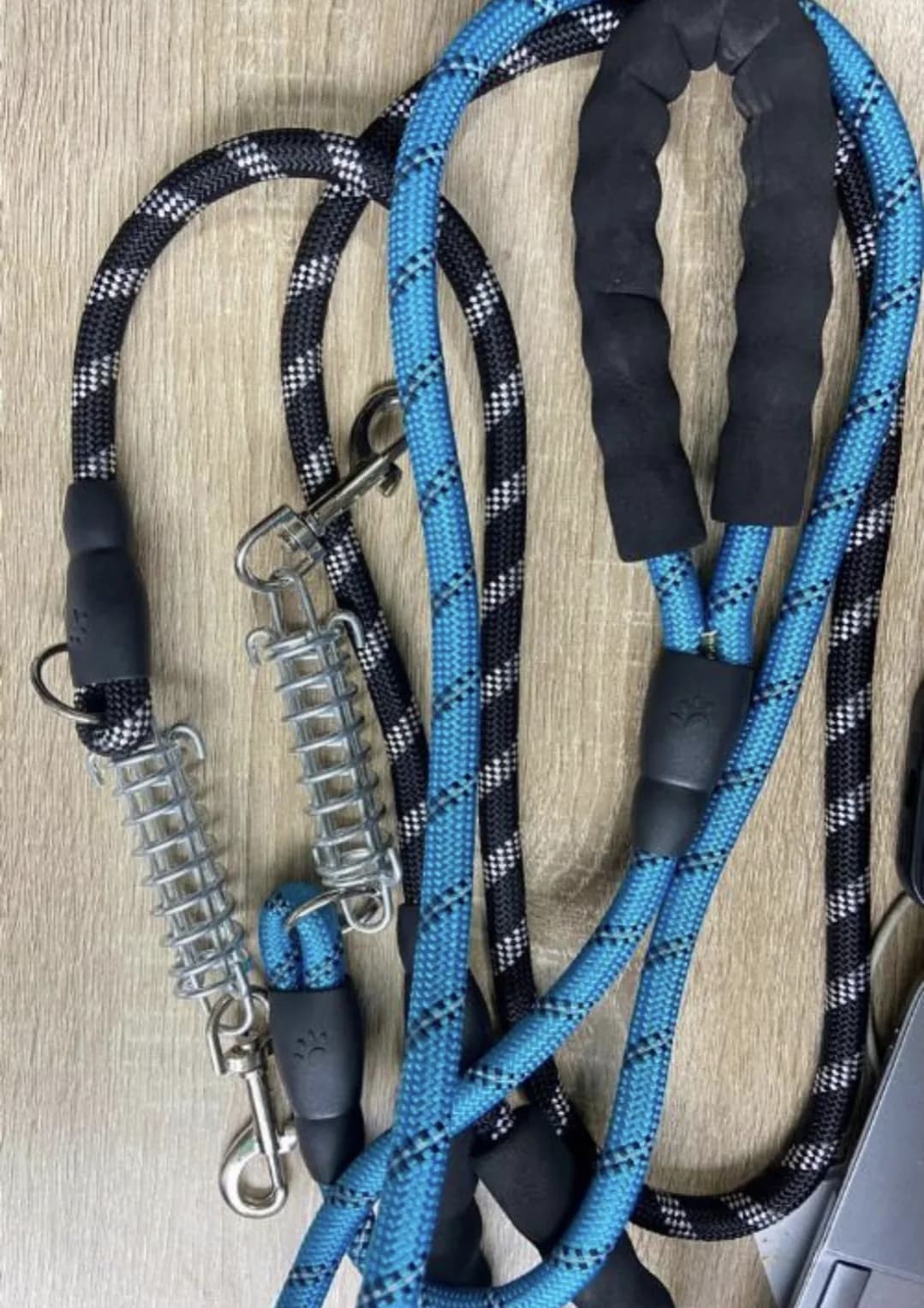 Leash spring