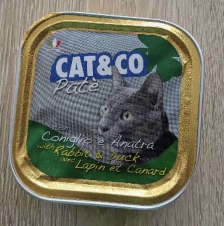 CAT and CO 100G Manze with Beef