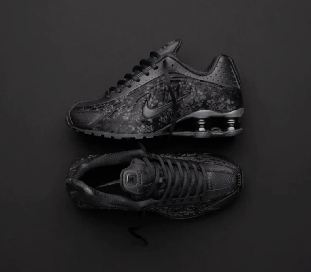Nike Shox R4 "Black Floral"