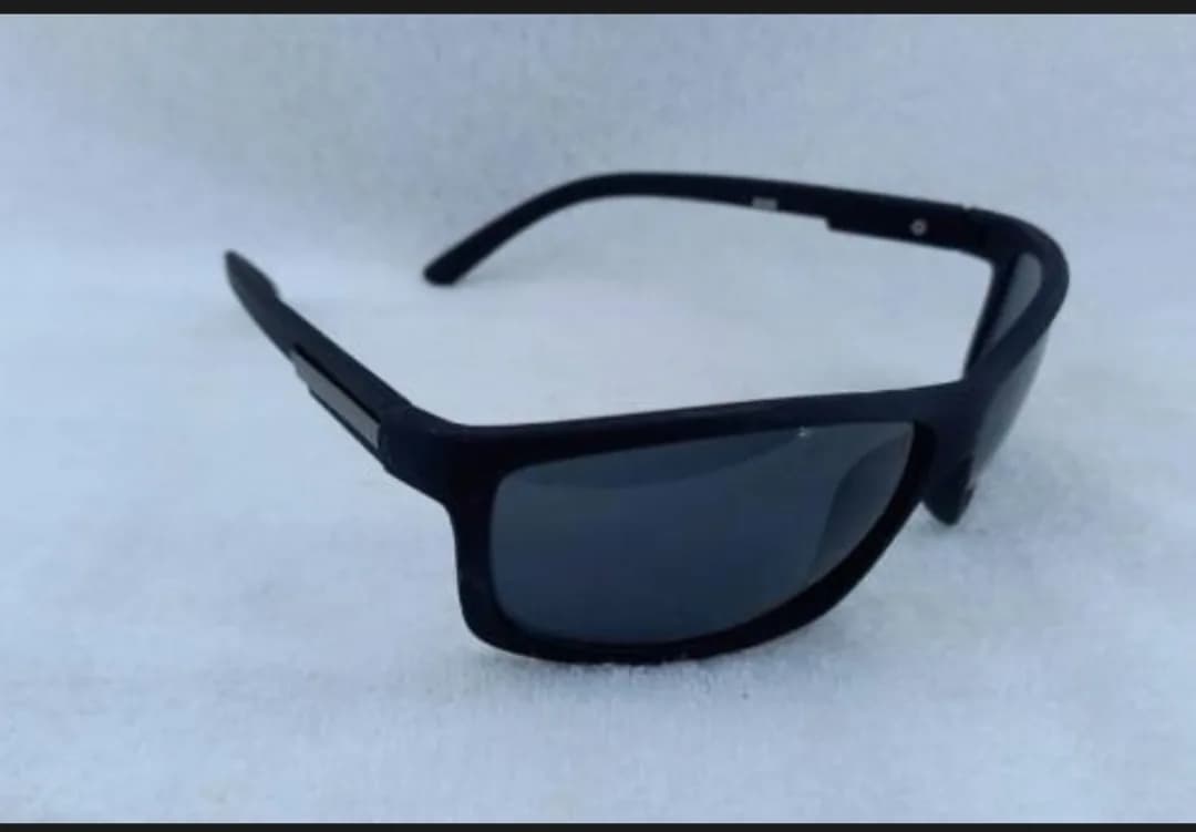 Adult sunglasses 13