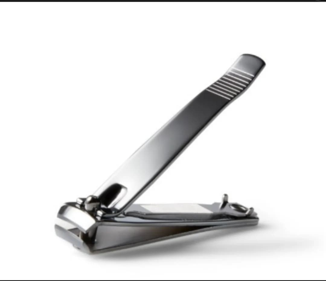 Nail clipper