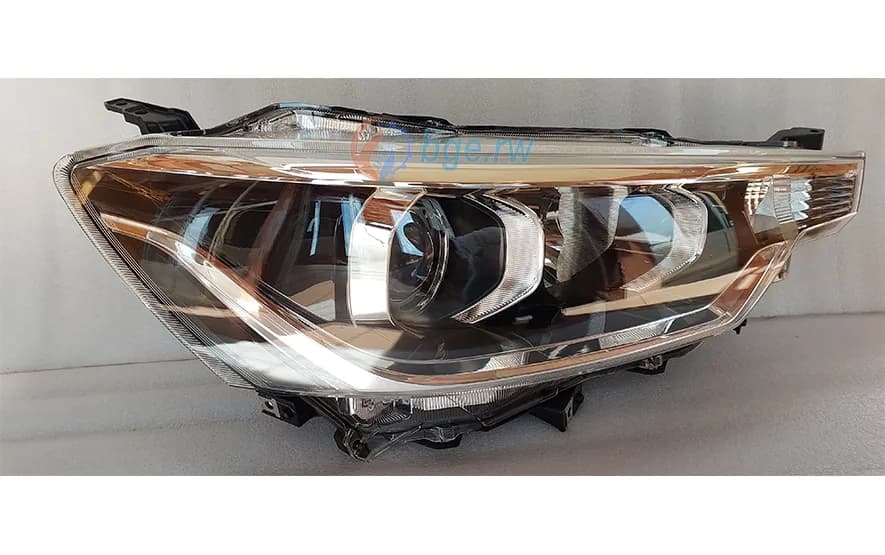 MARUTI ERTIGA HEAD LIGHT, RH