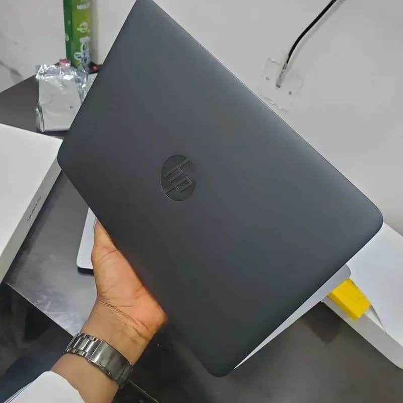HP Elitebook 830 G2 8GB RAM 500GB Laptop Refurbished