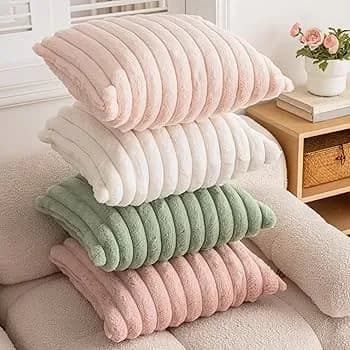 Soft Pillow Decorations Coming to 1PC