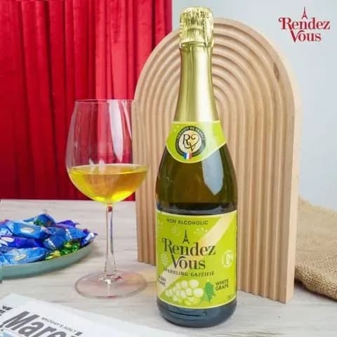 Rendez Vous Non Alcoholic Wine