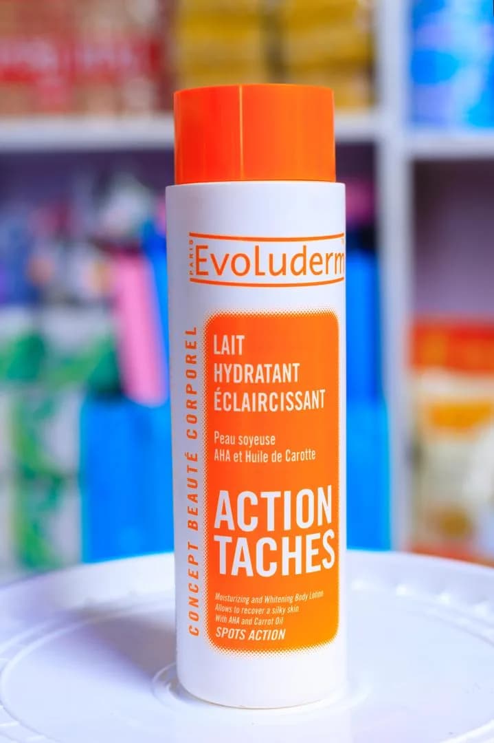 Evoluderm Lait Hydratant Éclaircissant Action Taches