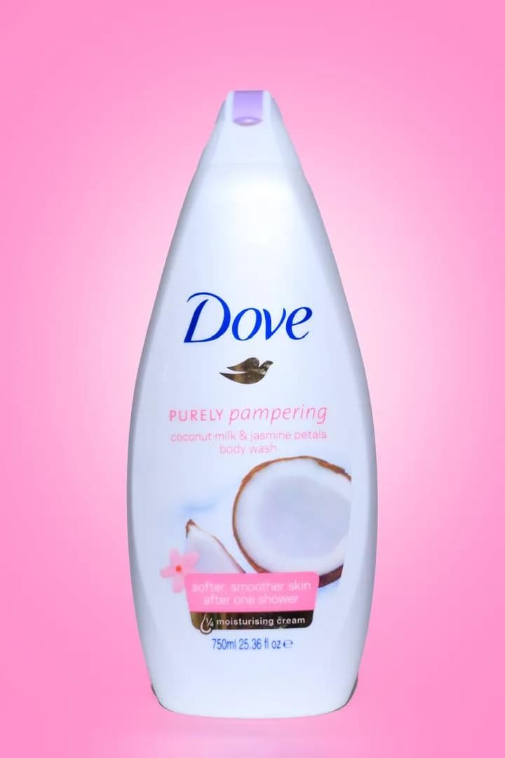 Dove Purely Pampering Coconut Milk & Jasmine Petals Body Wash 750ml