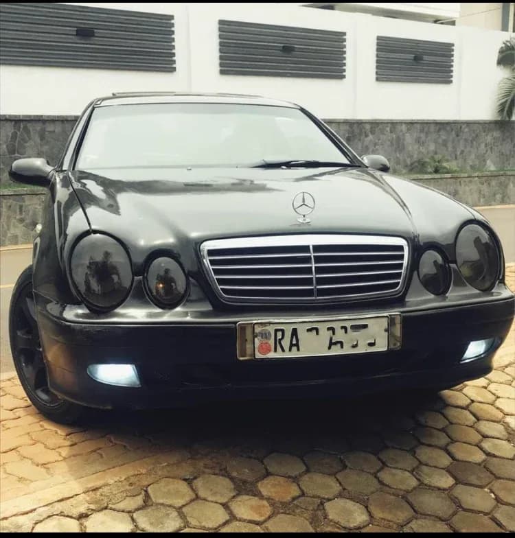 Used Mercedes Benz CLK 320 Coupe (in great condition)