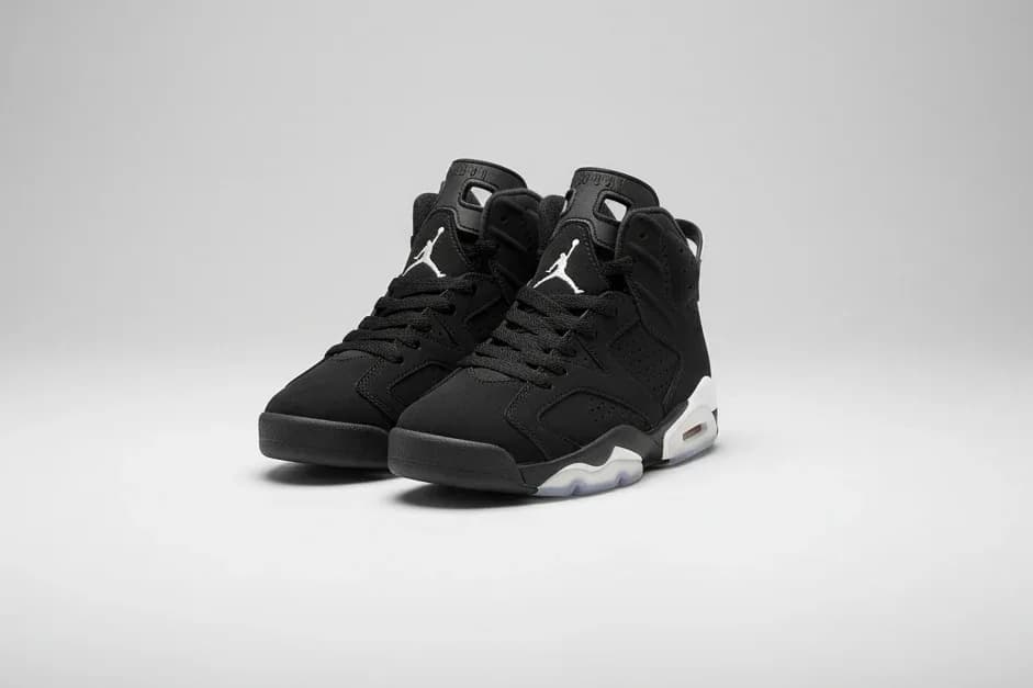 Retro Black & White Performance Sneakers Size 40-45