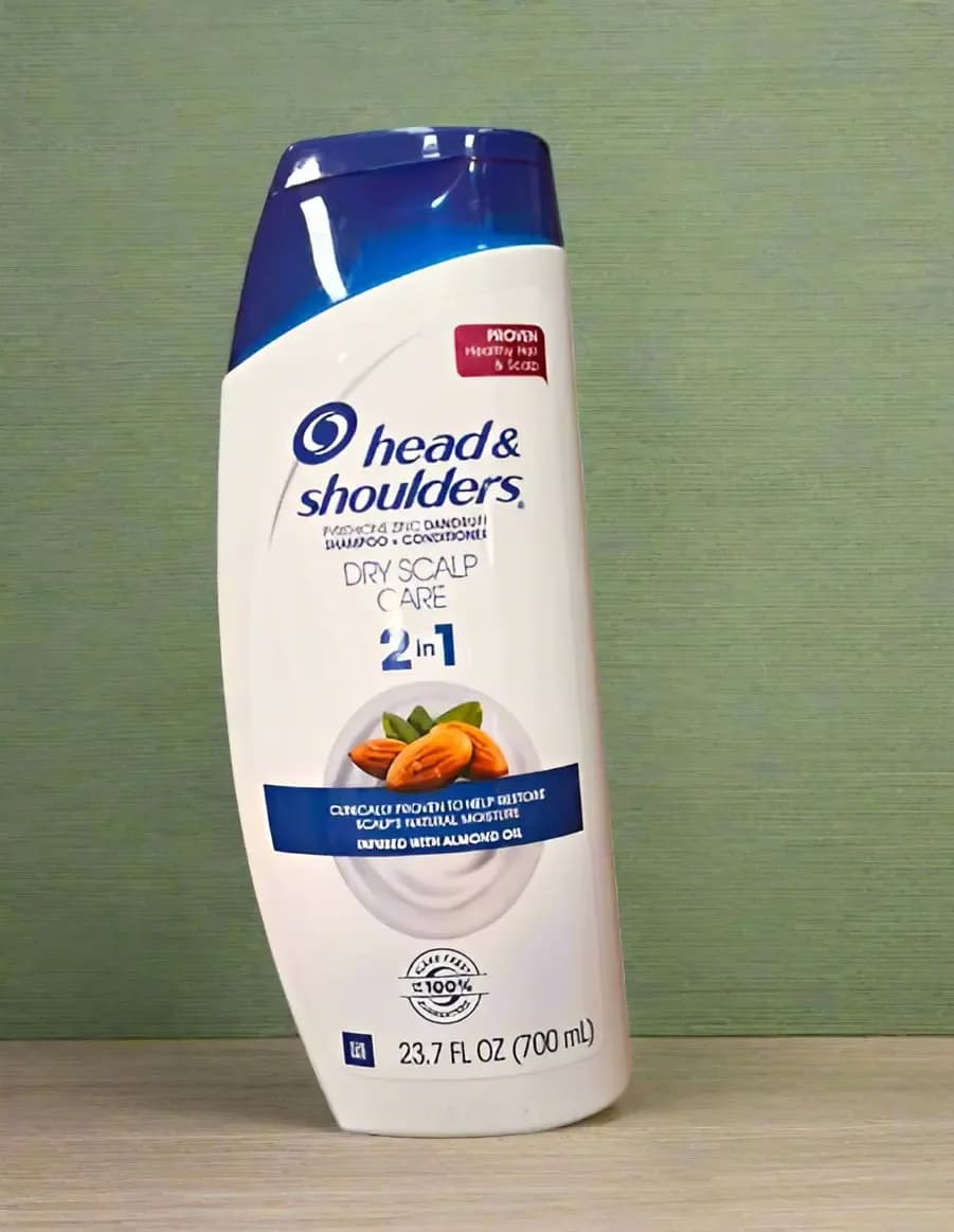 Head & Shoulders Dry Scalp Care 2 in 1 Dandruff Shampoo + Conditioner 700ml