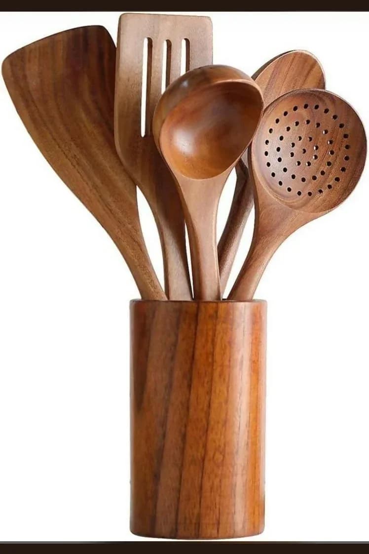 Wooden Kitchen Utensil Set with Holder Description