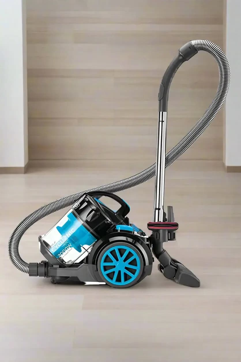 Black& Decker 2000W Bagless Vacuum Cleaner