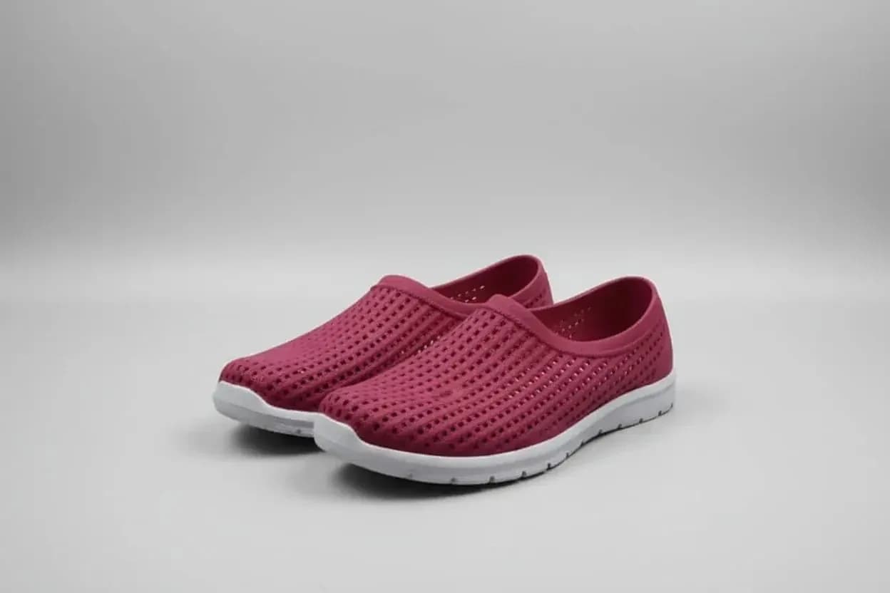 Bata Unisex Sporty Sandak Maroon