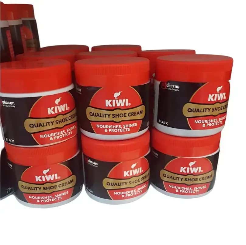 Kiwi Quality Shoes Crean Nourishes Shines Protectes 150g