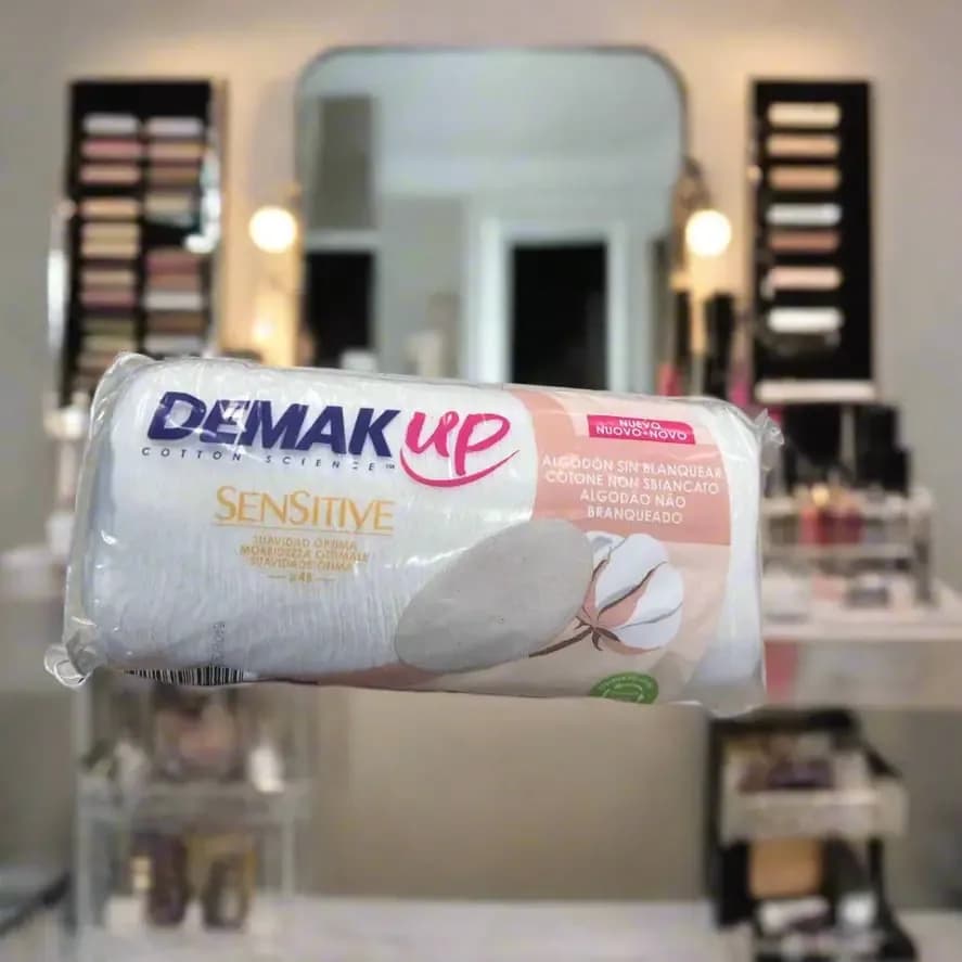 Demak'Up Sensitive Cotton Pads, 48 Units
