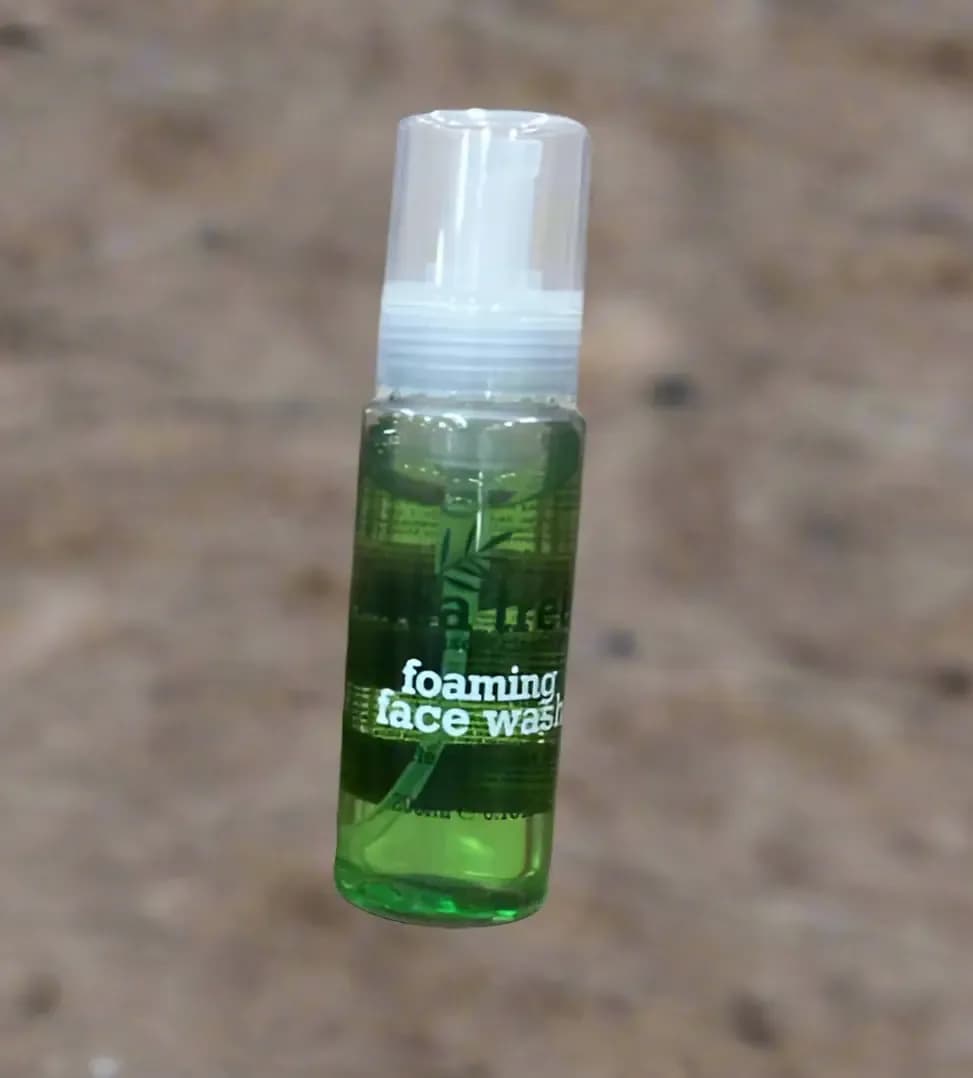 XHC Tea Tree Foaming Face Wash 200ml