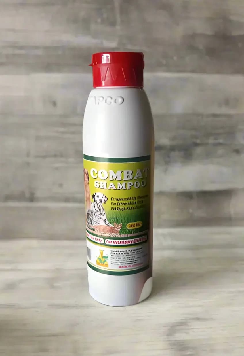 Combat Shampoo for Pets – 200ml Bottle Display