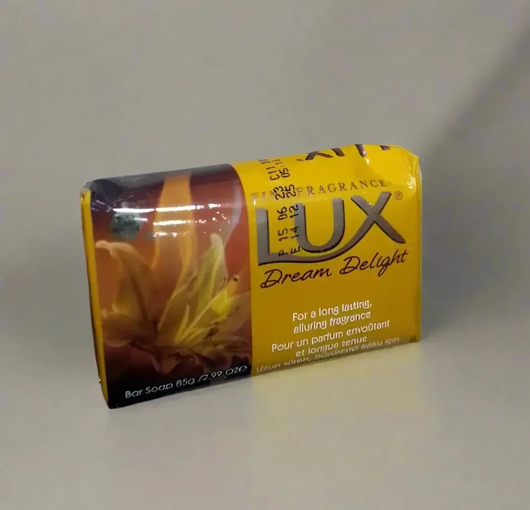 Lux Dream Delight Soap