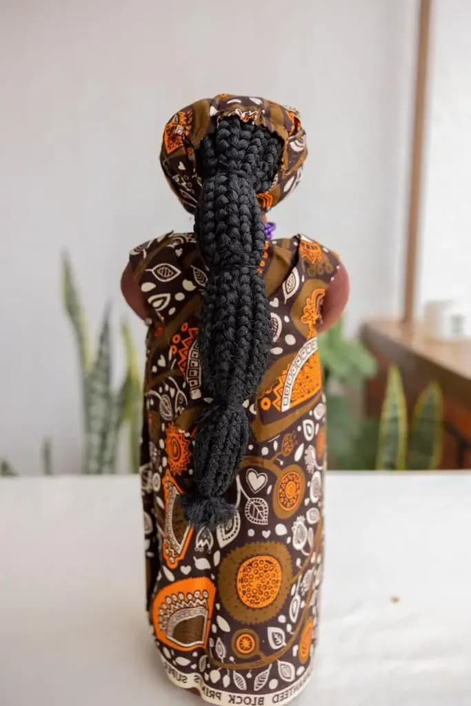 Maman Africa With Braids