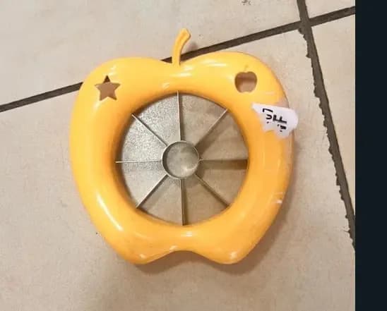 Apple slicer Apple cutter