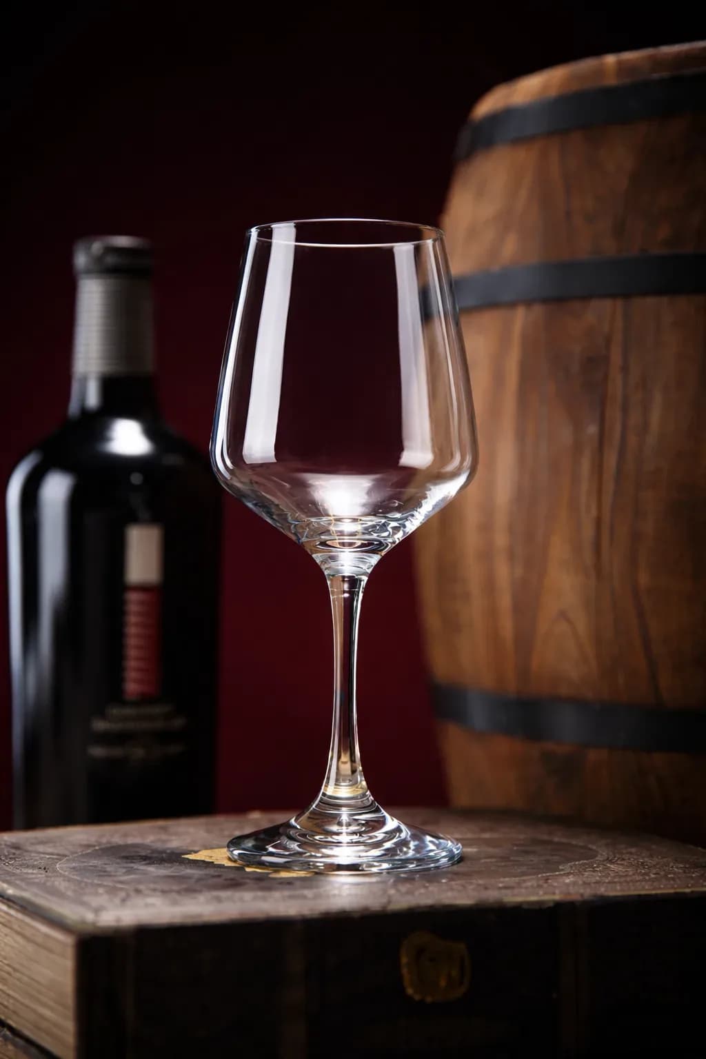 Elegant Crystal Wine Glass Set – 6 & 12 Pieces (HG6304-1)