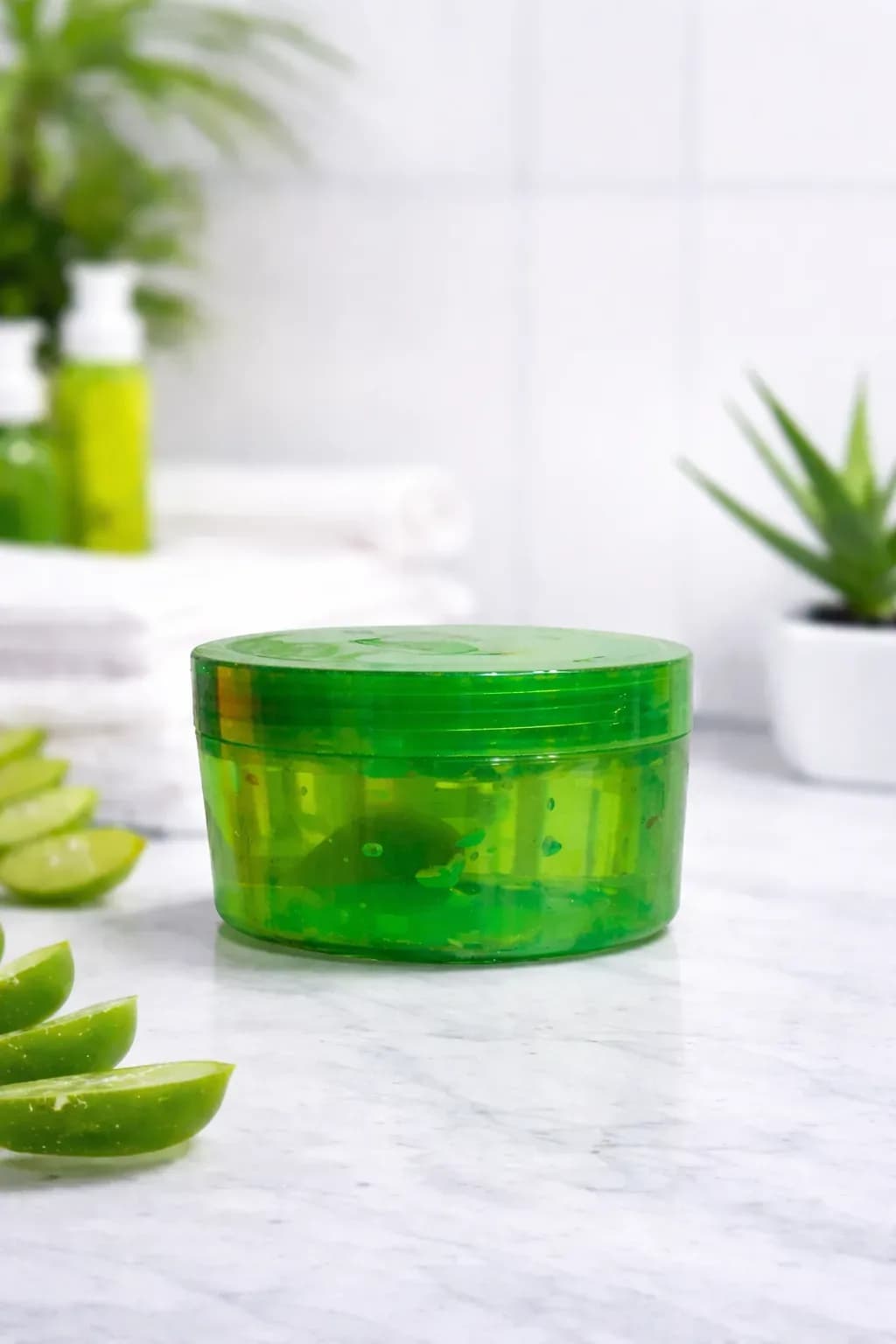 Aloe Vera Refreshing Face Cleanser