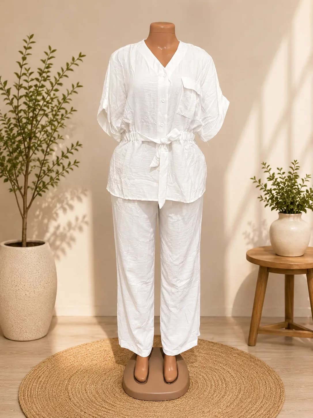 Women’s Elegant White Two-Piece Casual Set