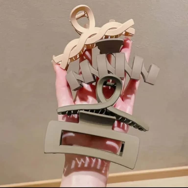 women hair clips