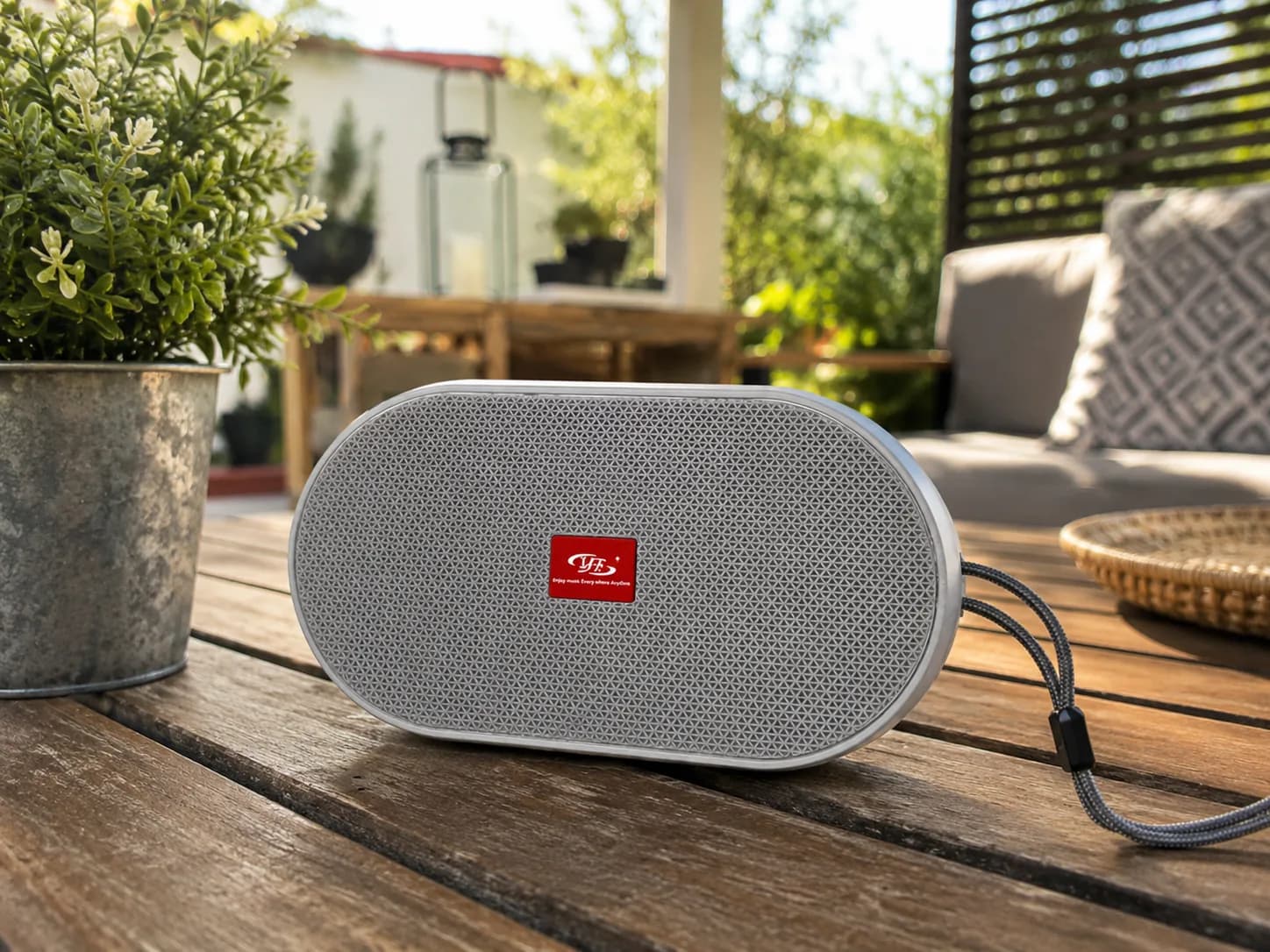 YF L-003 Portable Bluetooth Speaker