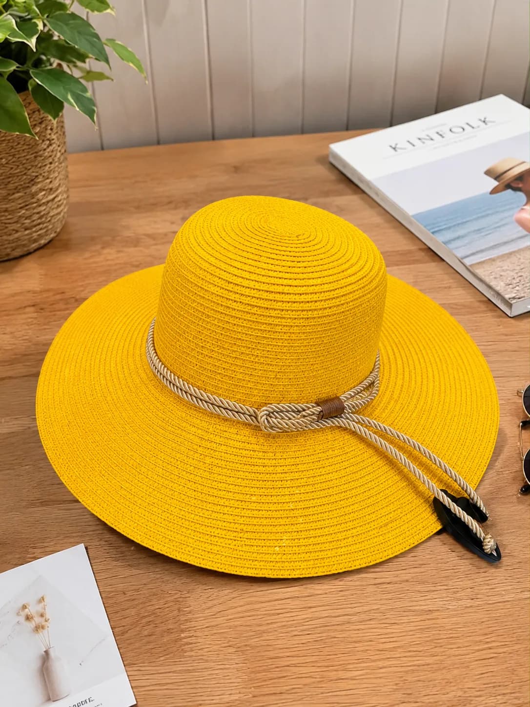 Women's Wide Brim Straw Sun Hat – Yellow