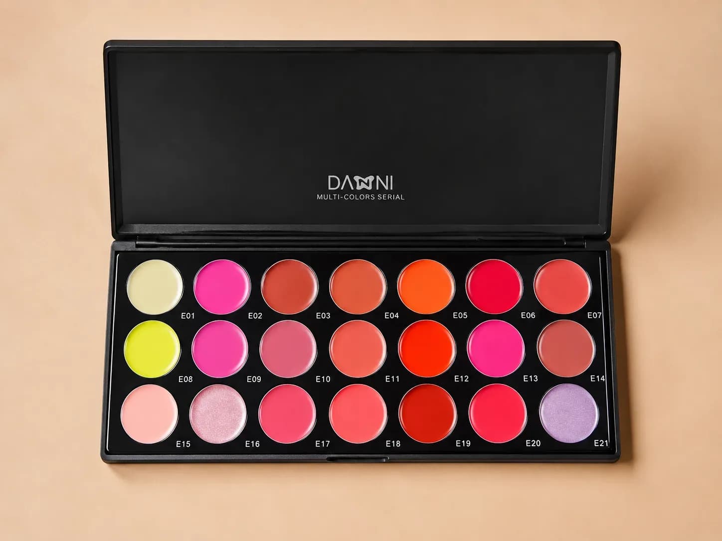 DANNI Professional 21-Color Lip & Eyeshadow Palette