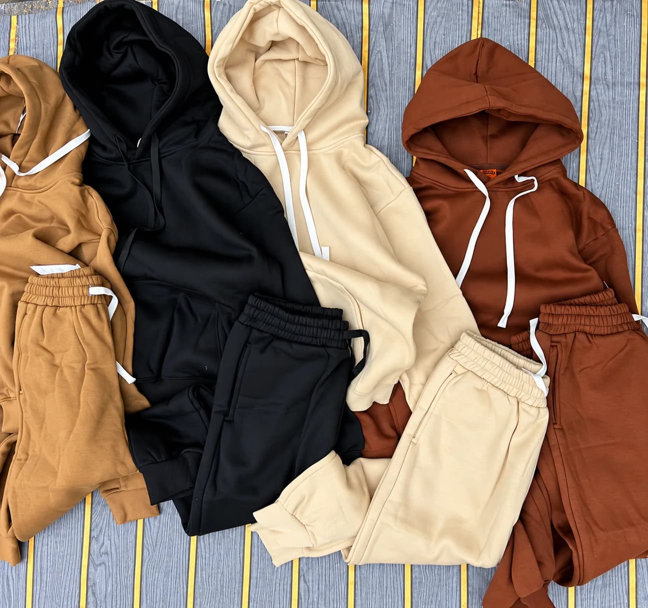 Men’s Casual Hooded Tracksuit Set – Hoodie & Joggers