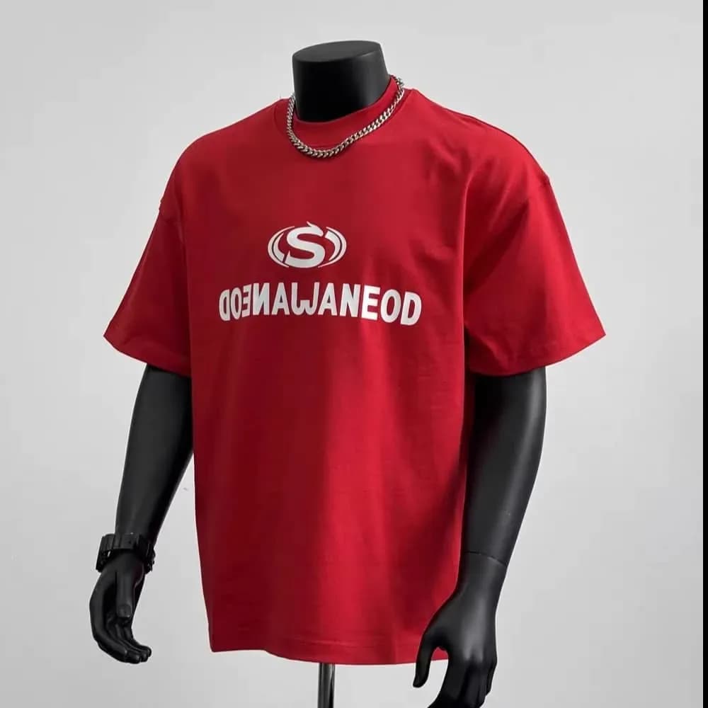Oversized Red t-shirt