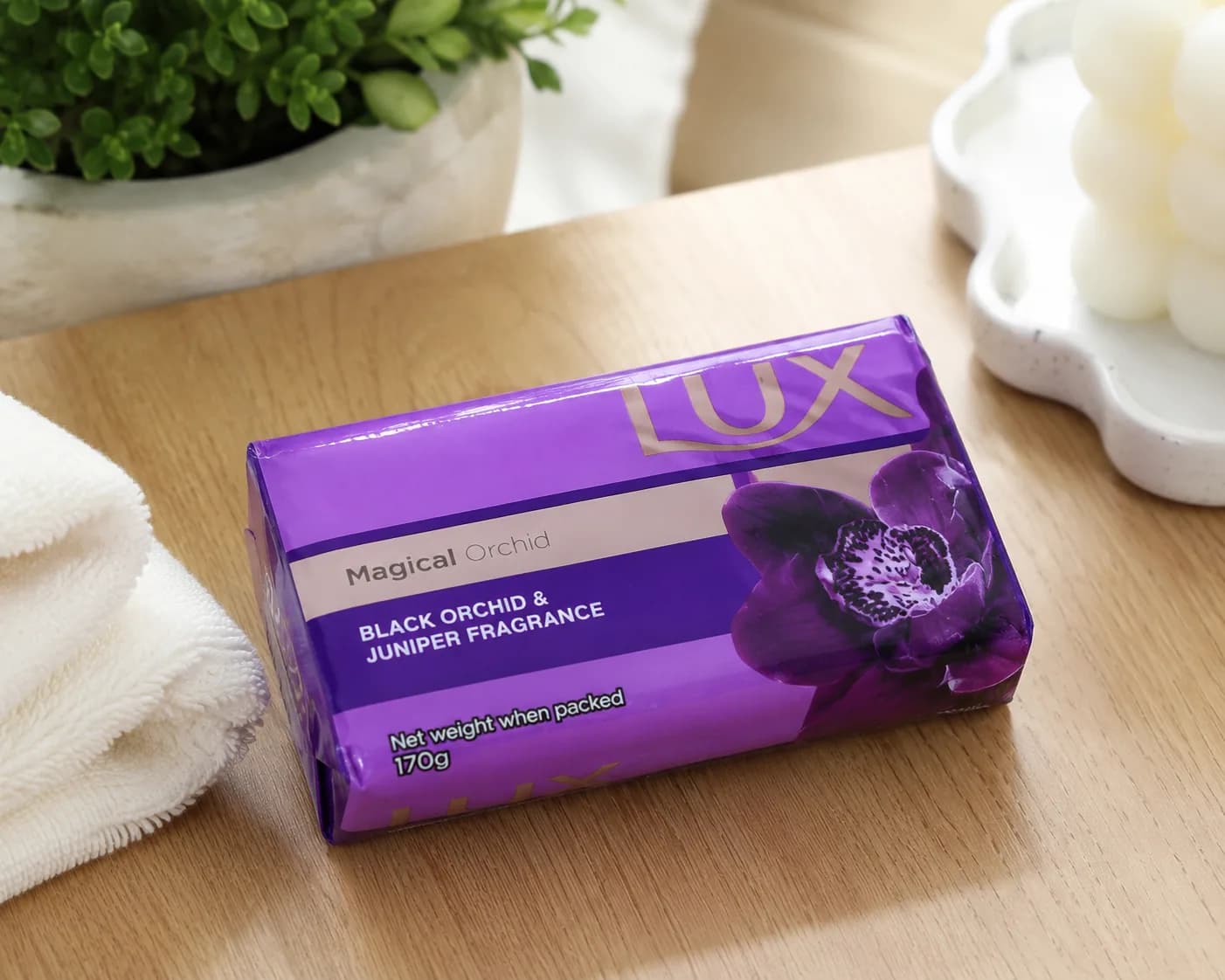 Lux Magical Orchid Soap – Black Orchid & Juniper Fragrance, 170g