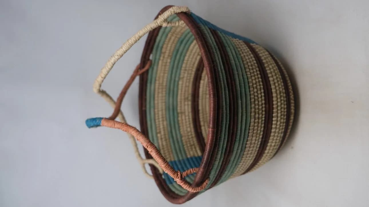 Shopping basket