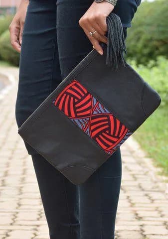 Ihogoza laptop sleeve