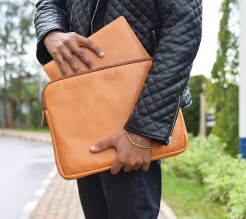 Laptop sleeve