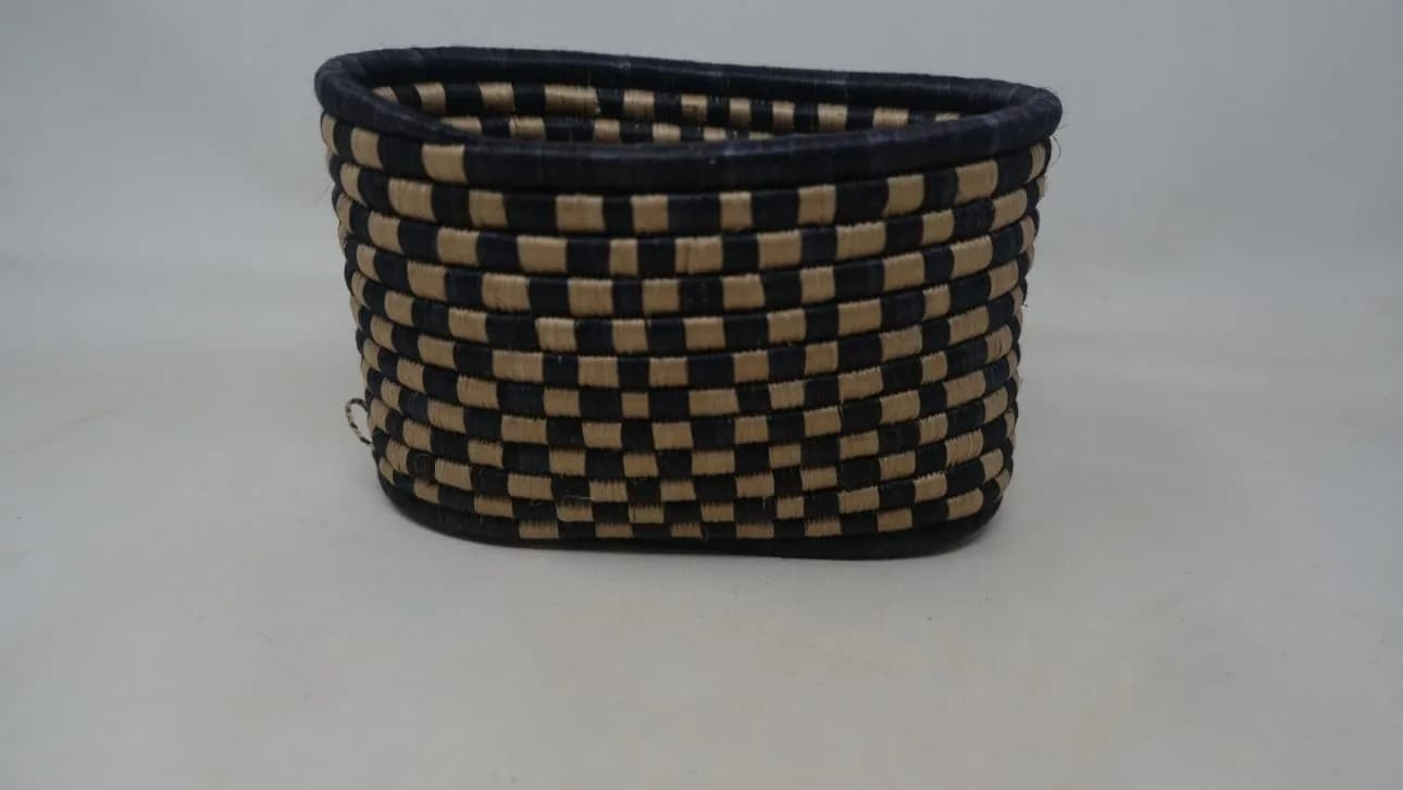Simple basket