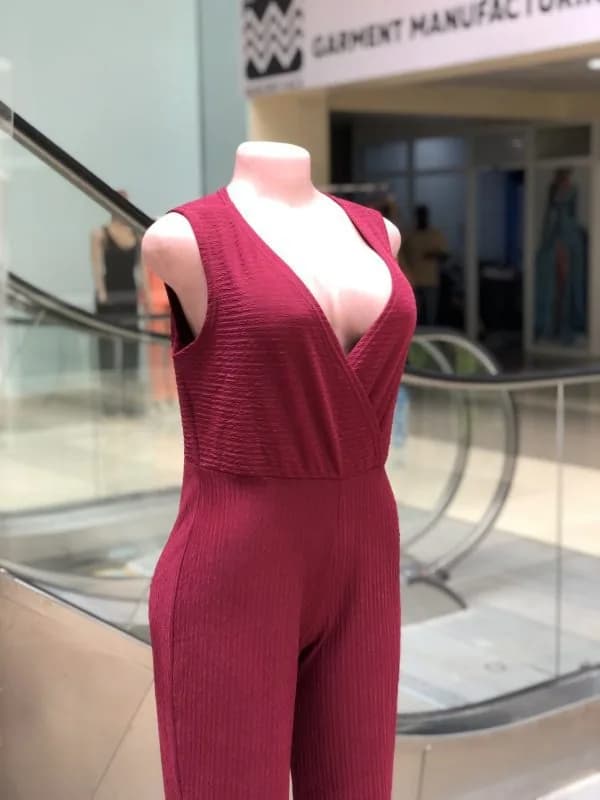 Sleeve-less Maroon Jumpsuit