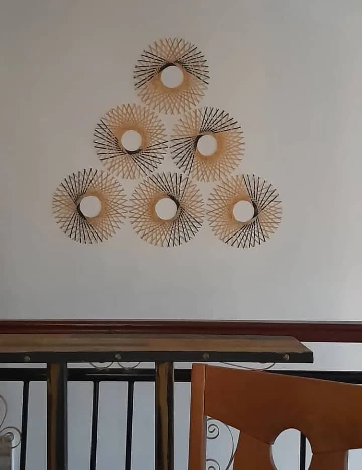 Handcrafted bamboo wall decoration (per piece)