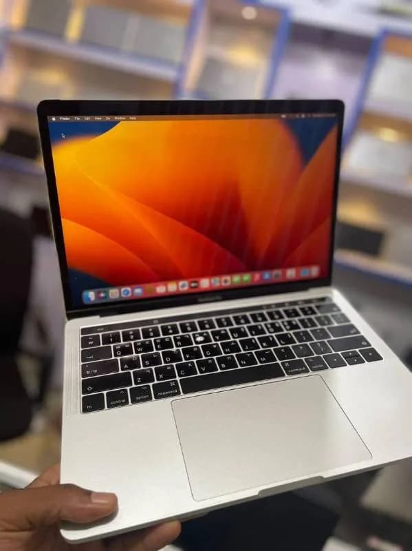 Macbook pro 2017 15inch